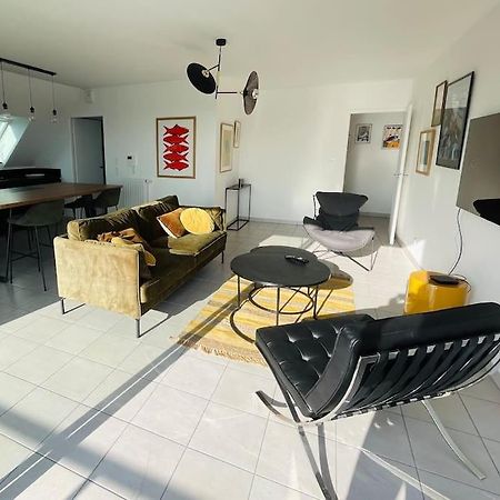 Appartement Lumineux Et Spacieux, Terrasse Et Parking Prive Конкарно Экстерьер фото